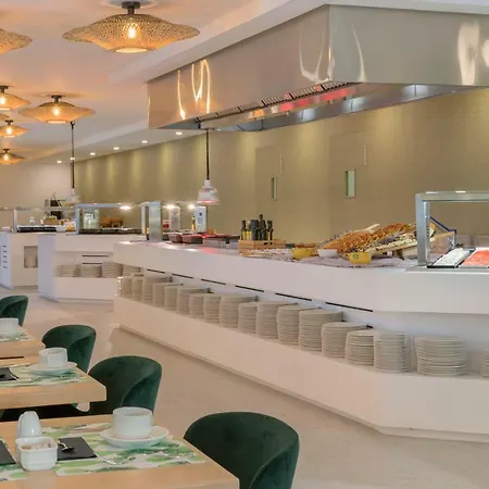 艾龙公园hm酒店 5* 帕尔马海滩