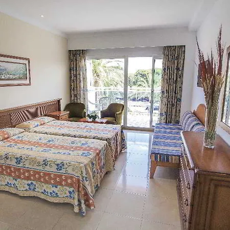 Hotel Hm Ayron Park 5*