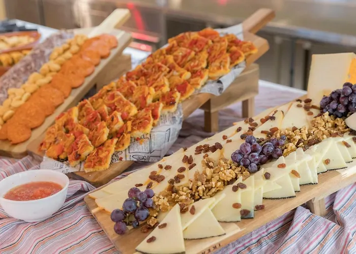 Hm Ayron Park - Adults Only 5*