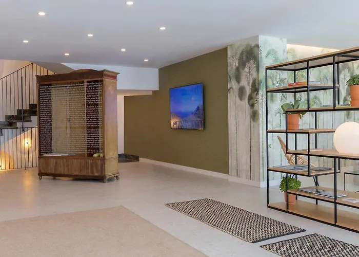 Hm Ayron Park - Adults Only 5*