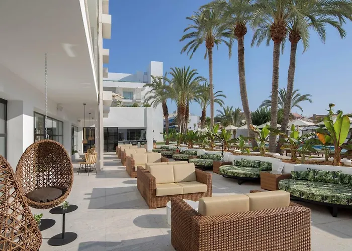 Hm Ayron Park - Adults Only Hotel