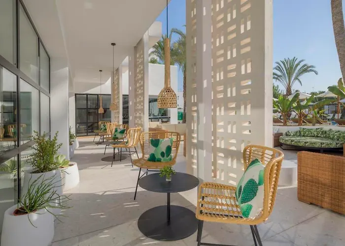 Hm Ayron Park - Adults Only 5*